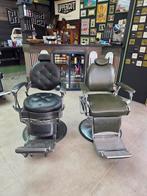 2x Barber stoelen, Ophalen, Gebruikt