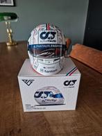 Gesigneerde helm Pierre Gasly 1:2 French GP 2022, Verzamelen, Automerken, Motoren en Formule 1, Ophalen of Verzenden, Zo goed als nieuw