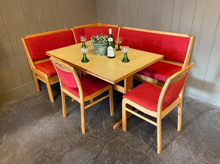 Complete Duitse eethoek Oostenrijkse zithoek eiken hoekset, Huis en Inrichting, Barren, Zo goed als nieuw, Inclusief barstoelen