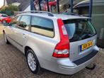 Volvo V50 2.4i Kinetic 170PK Automaat Youngtimer, Auto's, Volvo, Stof, Gebruikt, Zwart, 700 kg