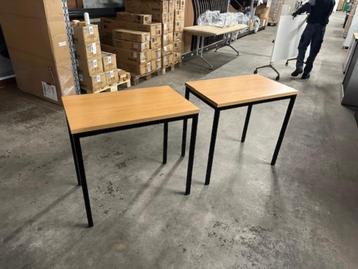 schooltafel beschikbaar voor biedingen