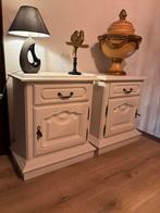 Twee landelijke nachtkastjes, Huis en Inrichting, Slaapkamer | Nachtkastjes, Ophalen, Zo goed als nieuw, 55 tot 70 cm