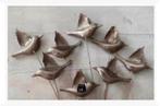 50% korting 8 metalen vogels op pin binnen buiten woondeco, Tuin en Terras, Tuinwanddecoratie, Ophalen of Verzenden, Zo goed als nieuw