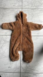 Warm zacht pakje maat 80 met berenoren capuchon lichtbruin, Kinderen en Baby's, Babykleding | Maat 80, Ophalen of Verzenden, Gebruikt