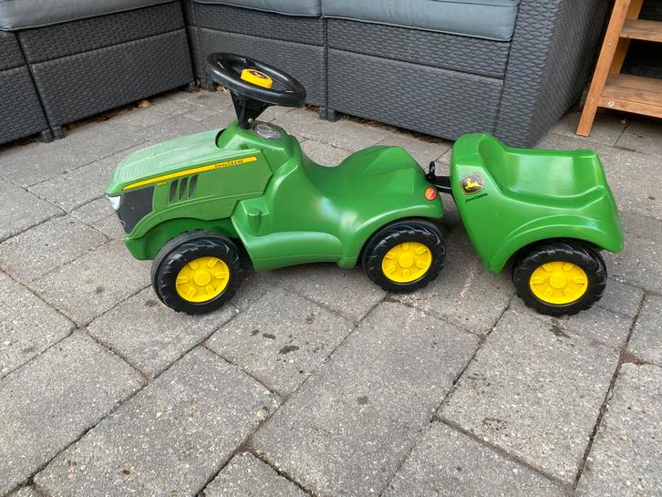 Emissievrije looptractor John Deere met aanhanger, Kinderen en Baby's, Speelgoed | Buiten | Voertuigen en Loopfietsen, Gebruikt
