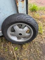Velg met band vespa lx, Fietsen en Brommers, Brommeronderdelen | Scooters, Ophalen of Verzenden, Zo goed als nieuw, Overige typen