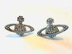Zilveren oorbellen, Met kristal, Gebruikt, Ophalen of Verzenden, Knopjes of Stekers