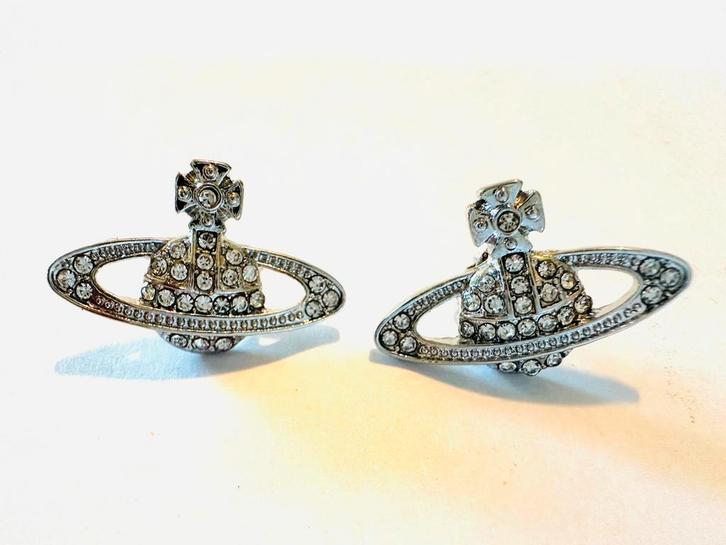 Zilveren oorbellen, Sieraden, Tassen en Uiterlijk, Oorbellen, Gebruikt, Knopjes of Stekers, Zilver, Zilver, Met kristal, Ophalen of Verzenden