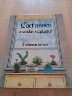 Cactussen en andere vetplanten - Tuinieren in huis, Ophalen of Verzenden, Zo goed als nieuw, Onbekend, Tuinieren en Tuinplanten