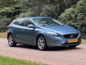 Volvo V40 1.6 T4 180PK Automaat Trekhaak Goed Onderhoud beschikbaar voor biedingen