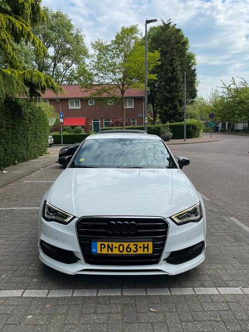 Audi A3 1.6 TDI 81KW Sedan S-tronic 2016 Wit, Auto's, Audi, Particulier, A3, Diesel, D, Sedan, Automaat, Geïmporteerd, Wit, Voorwielaandrijving