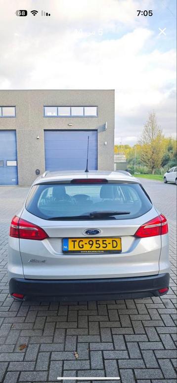 Ford Focus 1.5 Tdci 88KW Wagon Powershift 2015 Grijs beschikbaar voor biedingen