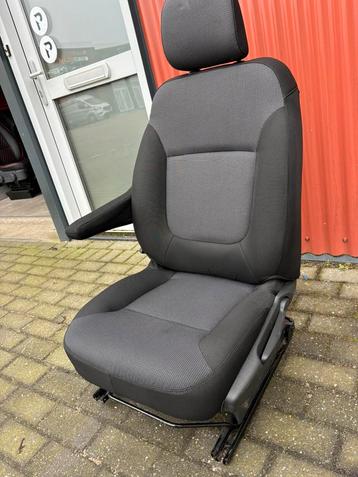 stoel links chauffeur opel vivaro renault trafic talento  beschikbaar voor biedingen