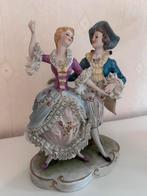 HUMMEL beeldje dansend paar, Antiek en Kunst, Antiek | Porselein, Ophalen of Verzenden