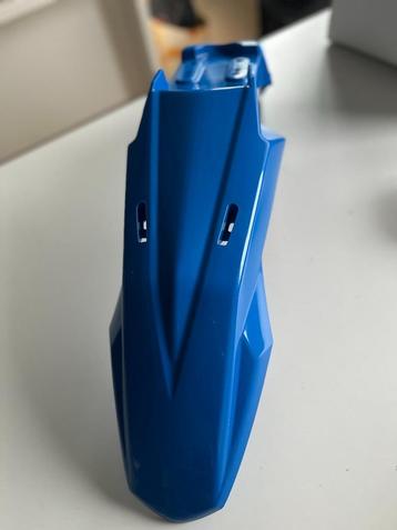 brommer beschikbaar voor biedingen