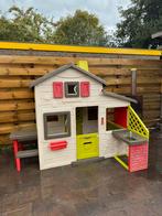 Smoby speelhuis met keuken en picknicktafel, Ophalen, Zo goed als nieuw, Kunststof