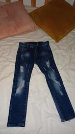 4 spijkerbroeken en een jogging pakje 98 104, Kinderen en Baby's, Ophalen of Verzenden, Gebruikt, Jongen