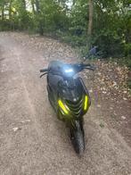 Piaggio Zip 2000 80cc, Fietsen en Brommers, Scooters | Piaggio, Ophalen, Zo goed als nieuw, Zip