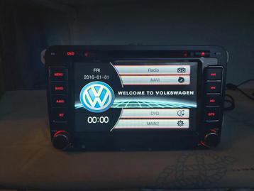 VW 7inch radio navi golf caddy bluetooth handsfree beschikbaar voor biedingen