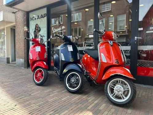 Vespa ZOMERDEALS tot € 980,- korting!!, Fietsen en Brommers, Scooters | Vespa, Nieuw, Overige modellen, Maximaal 45 km/u, Benzine