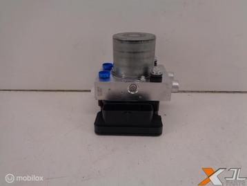 A9069002502 SPRINTER W906 ABS POMP NOS ORIGINEEL MERCEDES beschikbaar voor biedingen