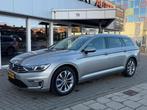 Volkswagen Passat Variant 1.4 TSI GTE Connected Series, Auto's, Stof, Hybride Elektrisch/Benzine, 1600 kg, Zilver of Grijs