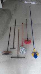 Bezem, hark, trekker, mop, ovale ragebol en driehoek ragebol, Ophalen of Verzenden