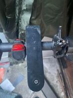 Elektrische step - Scherm defect, met lader, Fietsen en Brommers, Ophalen of Verzenden, Zo goed als nieuw