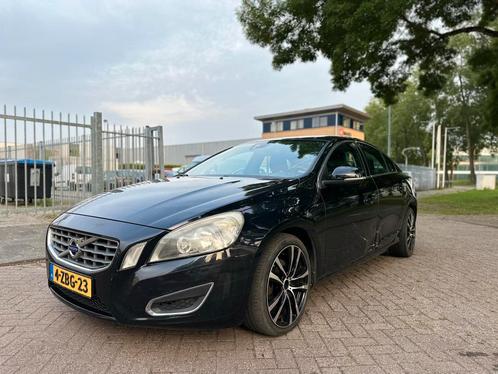 Volvo S60 2.0 D3 Summum 2010 | Automaat | Lichte schade, Auto's, Volvo, Bedrijf, S60, Diesel, Automaat, Geïmporteerd, Zwart, Ophalen