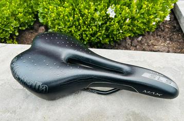 Selle Italia SLS Max flow zadel beschikbaar voor biedingen