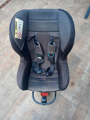 Autostoel met isofix  beschikbaar voor biedingen