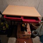 Te koop ouderwets kinder bureau, Huis en Inrichting, Bureaus, Ophalen of Verzenden, Zo goed als nieuw