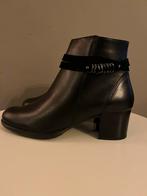 Zwarte enkellaarsjes - Cosima Medicus - Maat 5.5, Ophalen of Verzenden, Nieuw, Zwart, Lage of Enkellaarzen