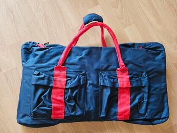 Weekendtas reistas sporttas beschikbaar voor biedingen