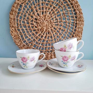 Seltmann Weiden Bavaria, 3 kop en schotels beschikbaar voor biedingen