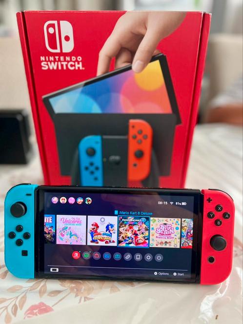 Ninetendo Switch OLED with Accessories, Spelcomputers en Games, Spelcomputers | Nintendo Switch, Zo goed als nieuw, Switch OLED