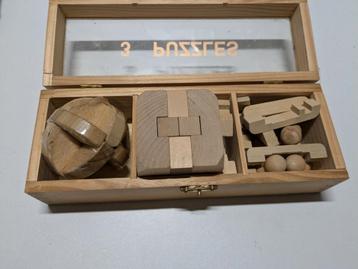 Houten puzzel box beschikbaar voor biedingen
