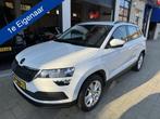 Skoda Karoq 1.0 TSI Ambition Business 1 EIGENAAR/NL AUTO, Auto's, Skoda, Origineel Nederlands, Te koop, 5 stoelen, Benzine