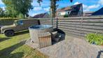 Hottub houtgestookt, Tuin en Terras, Ophalen, Zo goed als nieuw, Filter, Vast