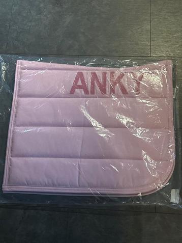 Nieuw! Anky Candy Pink beschikbaar voor biedingen