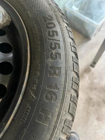Winterbanden Ford Focus 2 - 205/55R16 beschikbaar voor biedingen