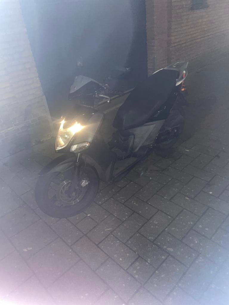 Kymco city agility 50, Fietsen en Brommers, Ophalen, Gebruikt, Maximaal 45 km/u, Benzine