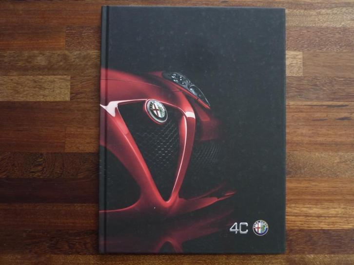 Alfa Romeo 4C (2013), Boeken, Auto's | Folders en Tijdschriften, Nieuw, Alfa Romeo, Verzenden