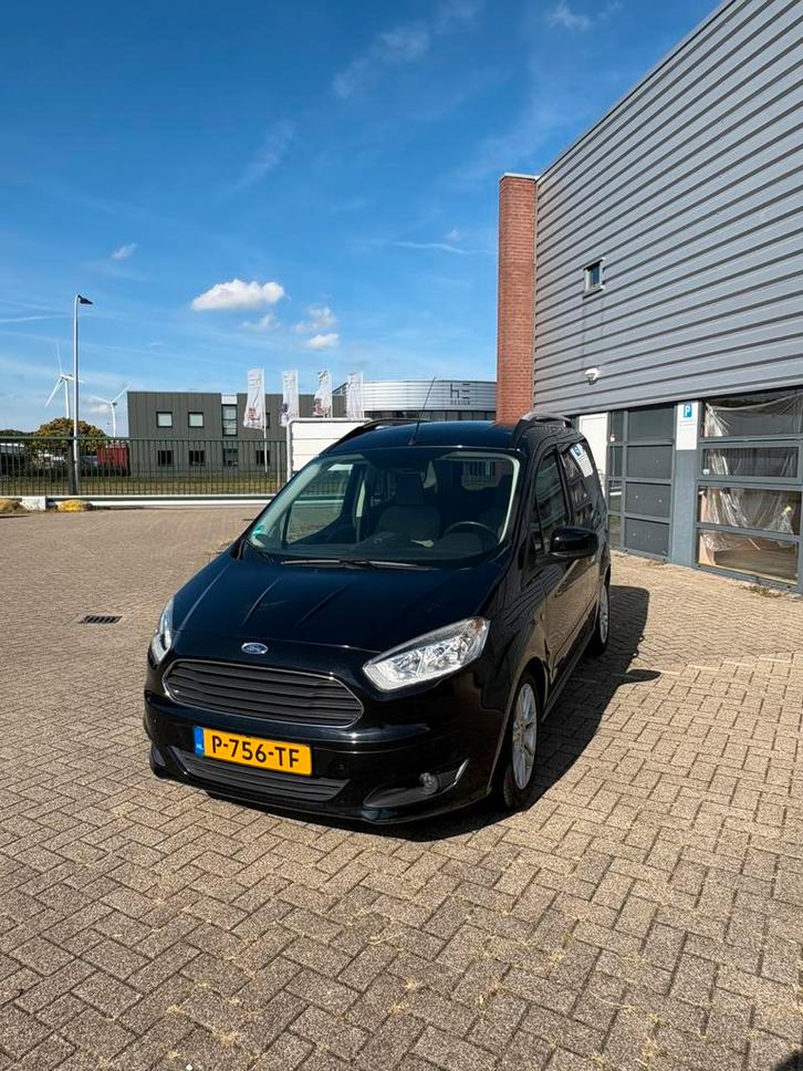 Ford Tourneo Courier 1.0 74KW 2015 Zwart met trekhaak, Auto's, Ford, Particulier, Tourneo Courier, Airbags, Airconditioning, Bluetooth