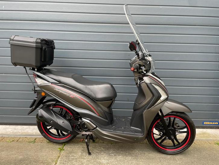 Sym sypmhony st: 45 km, 2017, topkoffer, windscherm, 10000km, Fietsen en Brommers, Scooters | SYM, Gebruikt, Overige modellen