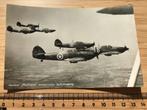 Hawker Hurricane Formatie Ansichtkaart WO2 RAF Luchtvaart, Ophalen of Verzenden