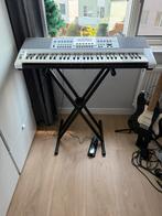 Zgan Medeli A300, Muziek en Instrumenten, Ophalen, 61 toetsen, Zo goed als nieuw, Met standaard