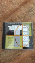 Turn up the bass volume 11 cd, Ophalen of Verzenden, Zo goed als nieuw, Dance