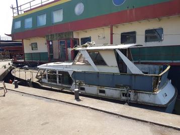 Casco grote boot 15 meter beschikbaar voor biedingen