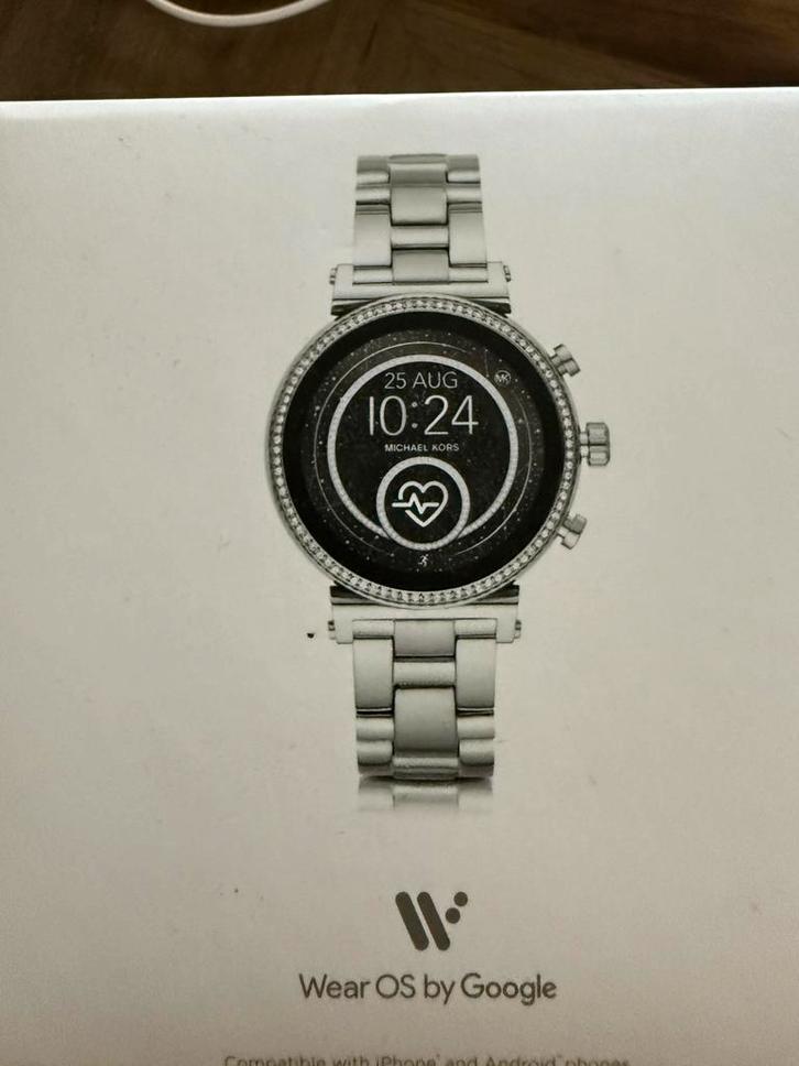 Michael kors smartwatch, Sieraden, Tassen en Uiterlijk, Horloges | Dames, Zo goed als nieuw, Overige merken, Staal, Ophalen of Verzenden